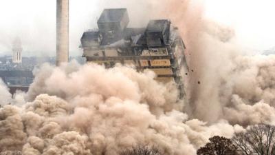 Frankfurt tower demolition