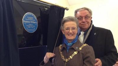 Lord Mayor of Stoke, Sheila Pitt and Robbie’s Dad Pete Conway reveal the plaque