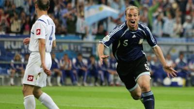 Esteban Cambiasso scores against Serbia and Montenegro