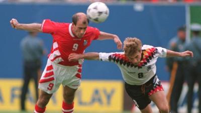 Iordan Letchkov scores for Bulgaria against Germany