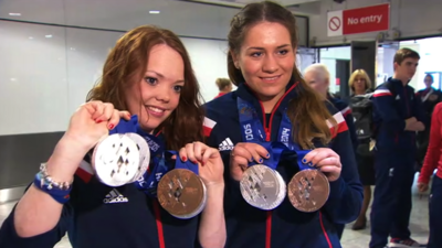 Jade Etherington and Charlotte Evans with their medals