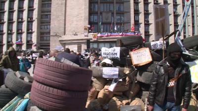 Activists in Donetsk