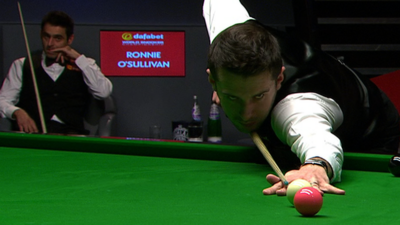 O'Sullivan slip hands Selby final lead