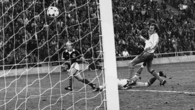 Archie Gemmill scores for Scotland against the Netherlands