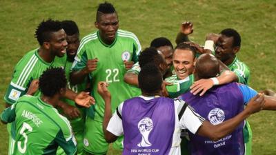 Nigeria celebrate after Peter Odemwingie's goal