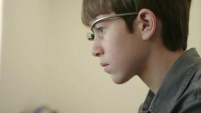 thomas suarez with google glass