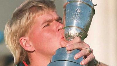 American John Daly wins 1995 Open after play-off