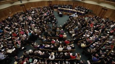 GV of General Synod in Session