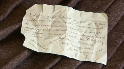 Note found in a World War One kilt