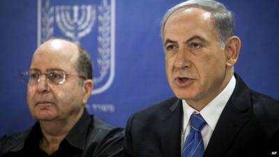 Israeli Prime Minister Benjamin Netanyahu (right)