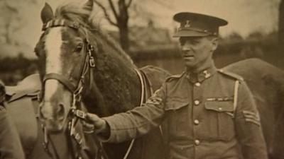 Songster during World War One