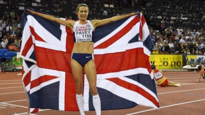 Pavey wins 10,000m European title at 40