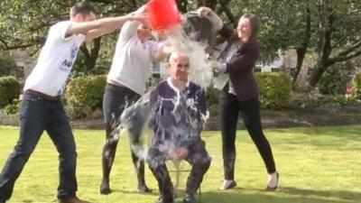 Alistair Darling doing the ice bucket challenge