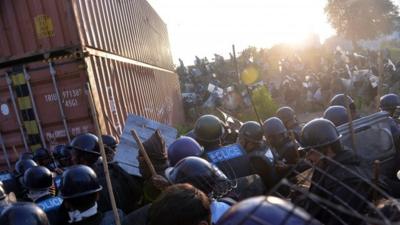 Pakistani riot police return after clashes with supporters of cricketer-turned-politician Imran Khan and Canadian cleric Tahir ul Qadri