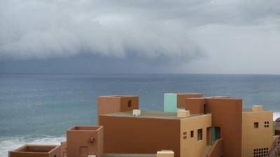 Hurricane Odile reaches Mexico