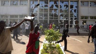 Anti-government protesters loot the parliament building