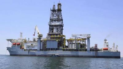 Kosmos Energy chartered oil rig