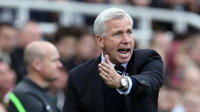 Newcastle boss Alan Pardew