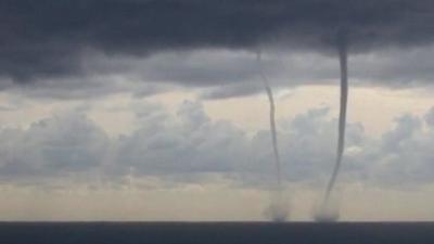 Twin water spouts