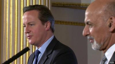 David Cameron (l) Ashraf Ghani (r)