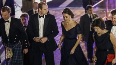 Prince William, Duke of Cambridge, and his wife, Catherine, Duchess of Cambridge) arrive at the Metropolitan Museum of Art in New York