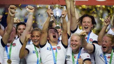 England Womens ruby team lifting the world cup