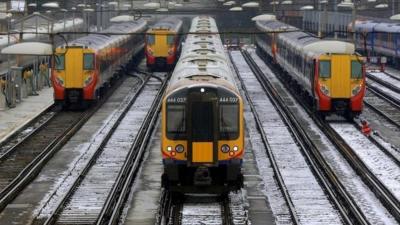 Trains at Clapham Junction