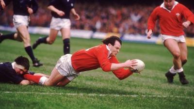 Ieuan Evans scores against Scotland