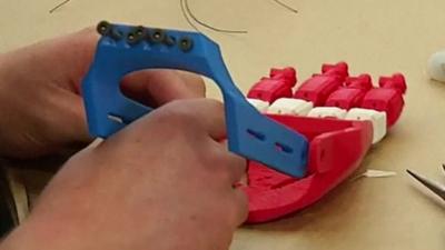 3D printed hand