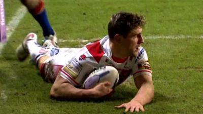 St Helens wing Tommy Makinson