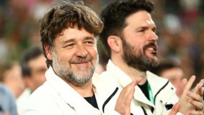 Russell Crowe celebrates South Sydney Rabbitohs NRL Grand Final win