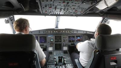 A320 cockpit