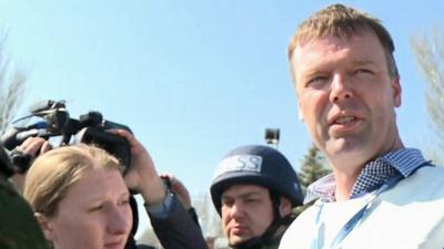 International observers from the OSCE are monitoring the implementation of the ceasefire in Ukraine.