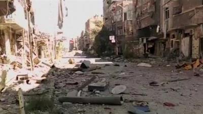 Damaged Yarmouk streets