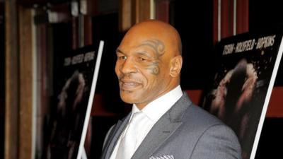 Mike Tyson backs Manny Pacquiao in Floyd Mayweather fight