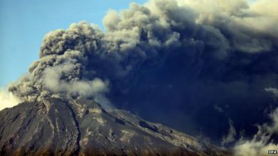 Clouds of ash erupting from top of Calbuco volcano in Chile