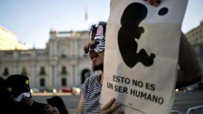 Protestor in Chile