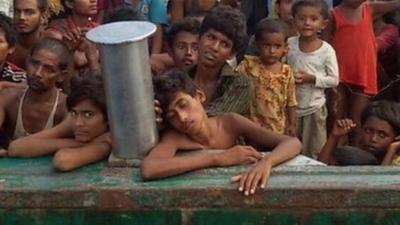 Migrants on boat