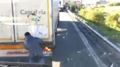 Man tries to break into lorry