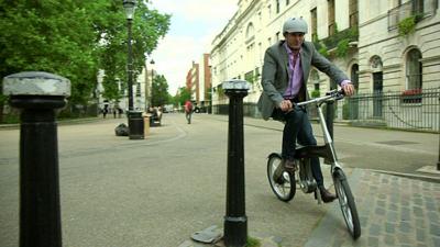 Spencer on the Footloose e-bike