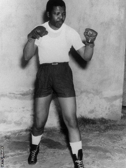 Nelson Mandela boxer