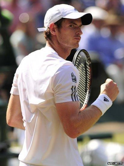 Murray celebrated winning the second set 7-5, which he clinched in just under one hour and 10 minutes.