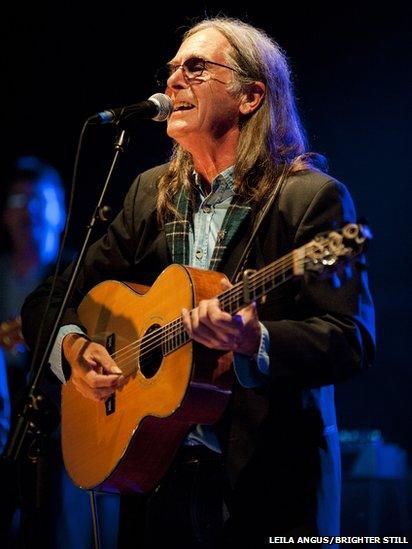 Dougie MacLean