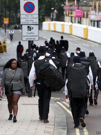 Police arrive at Notting Hill Carnival