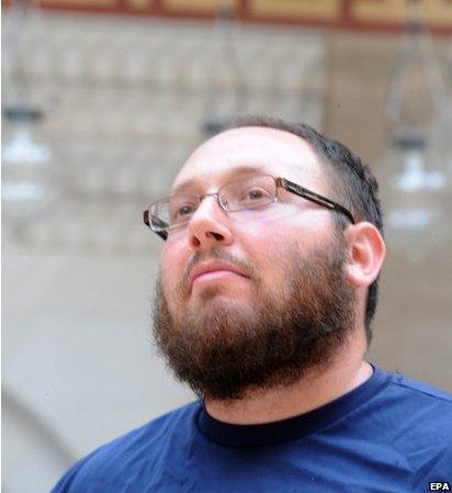 Steven Sotloff in Bahrain in 26 October 2010