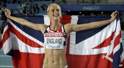 Hannah England celebrates her 1500m silver