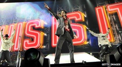 Michael Jackson performing