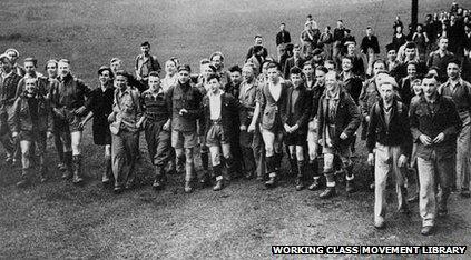 archive photo of the Kinder Scout protesters in 1932