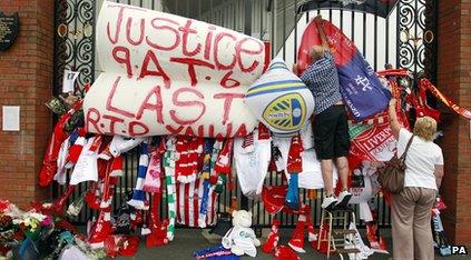 A memorial for the 96 outisde Anfield