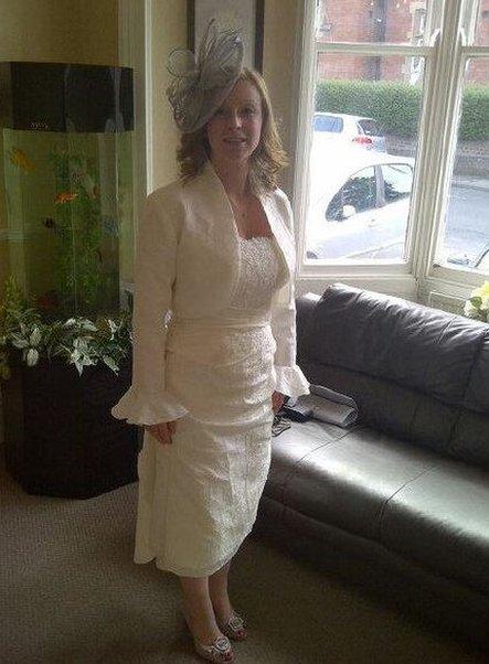 Lindsey Davies took her wedding dress to the races